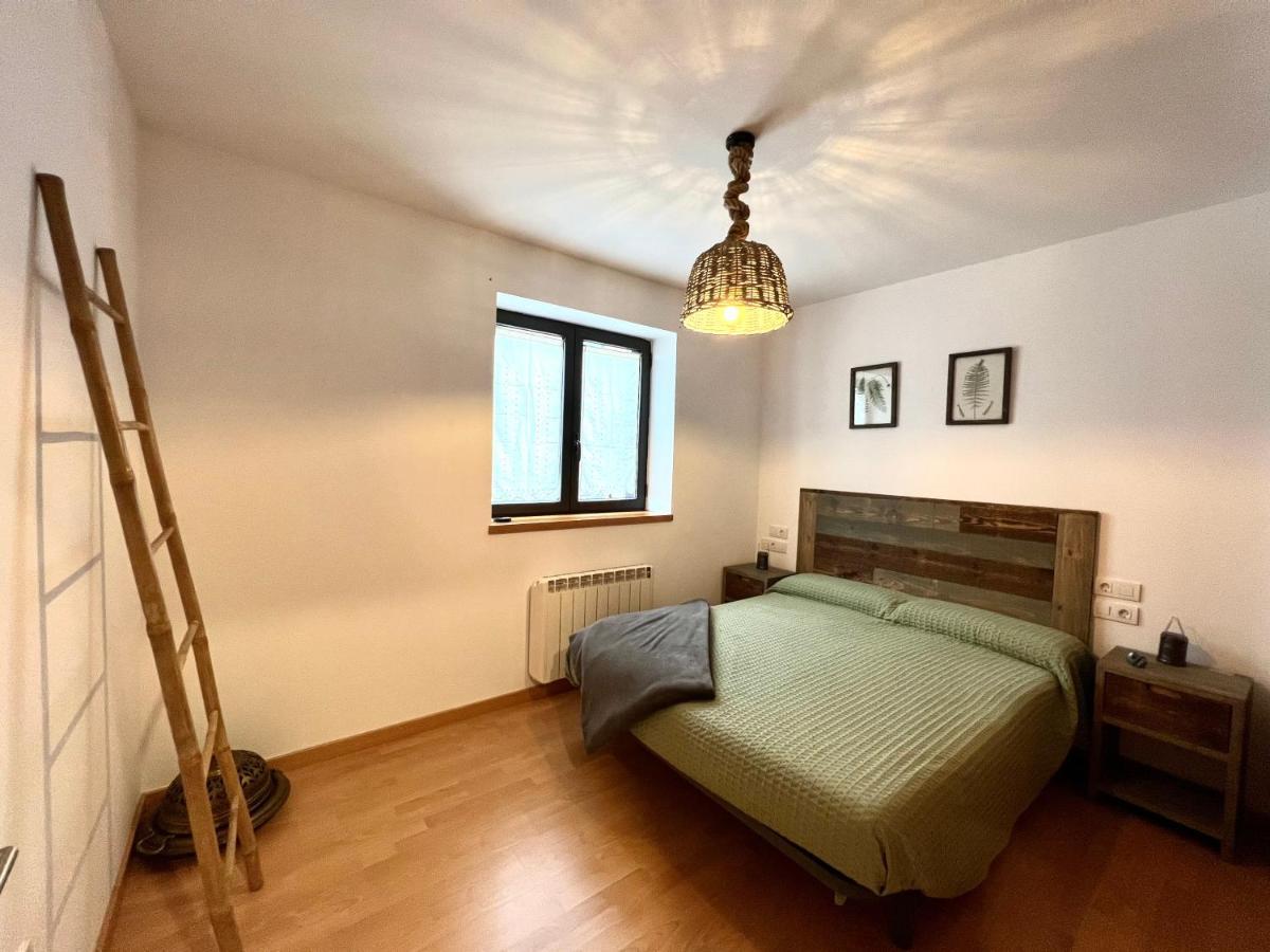 Apartament La Gisca - L'Amfitriona Valencia D'Aneu Exteriör bild